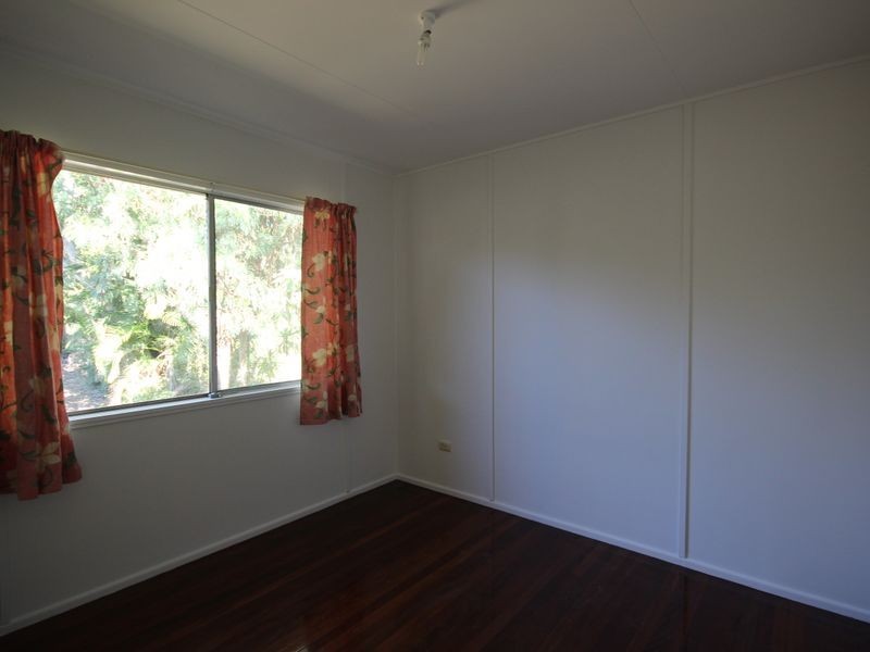 70 Pring St, Tarragindi QLD 4121