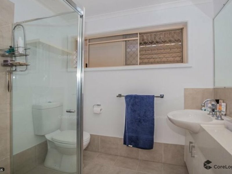 2/60 Bower Street, Annerley QLD 4103