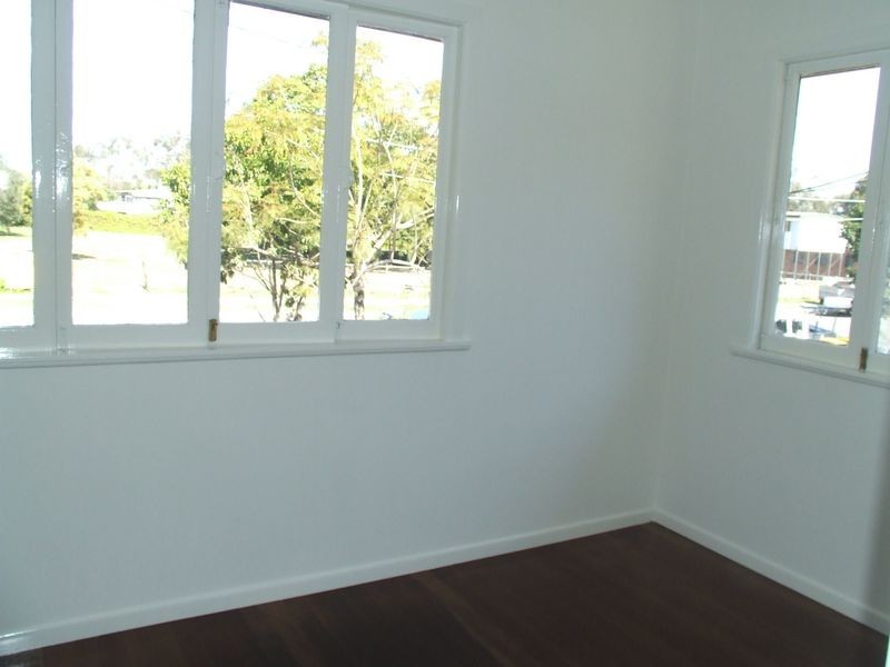 24 Darnley Street, Rocklea QLD 4106