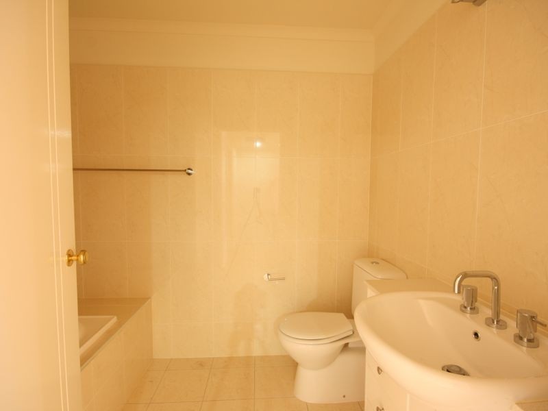 4/11 Wallace Street, Moorooka QLD 4105