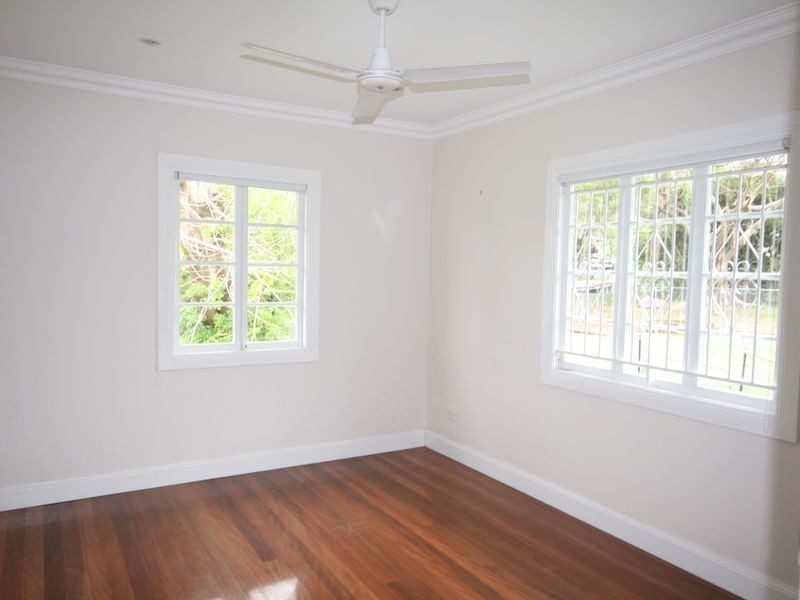 62 Price Street, Oxley QLD 4075