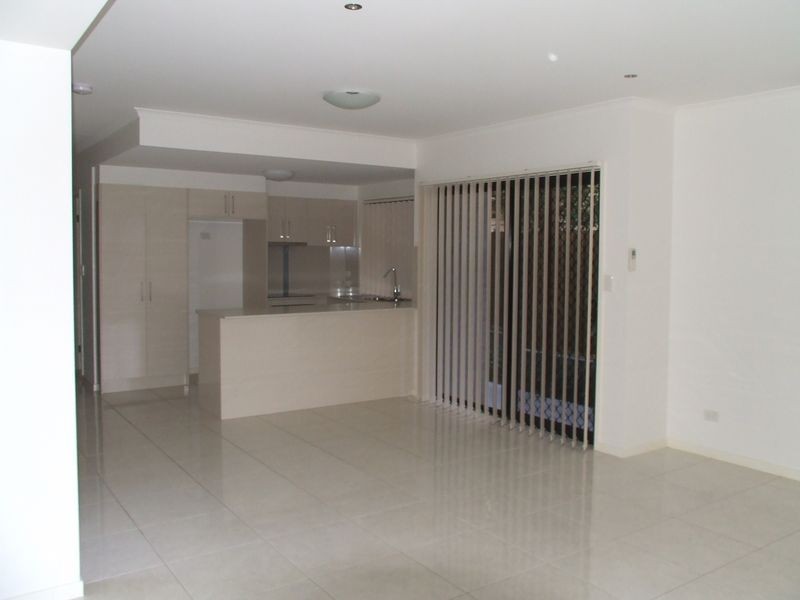 2/34 Wallace Street, Moorooka QLD 4105