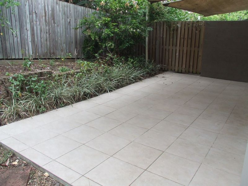 2/18 Franklin Street, Annerley QLD 4103