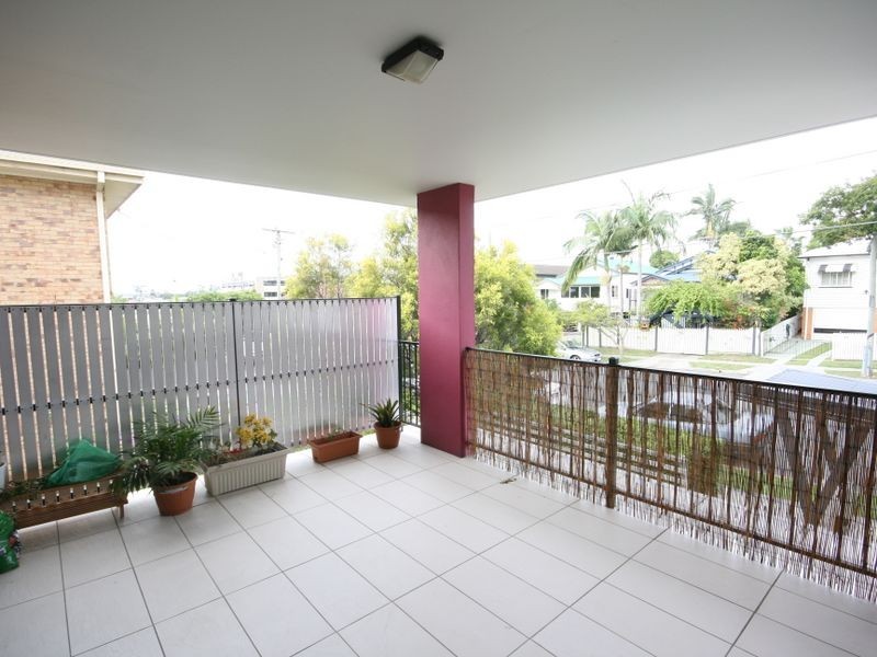 2/19 Emperor Street, Annerley QLD 4103