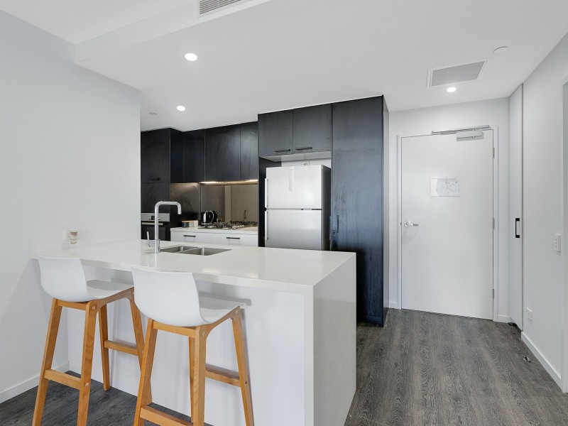 506/28 Wolseley Street, Woolloongabba QLD 4102