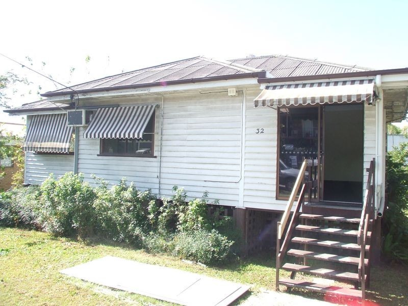 32 Shottery Street, Yeronga QLD 4104