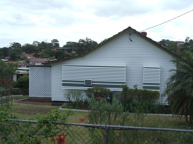 36 Fegen Drive, Moorooka QLD 4105