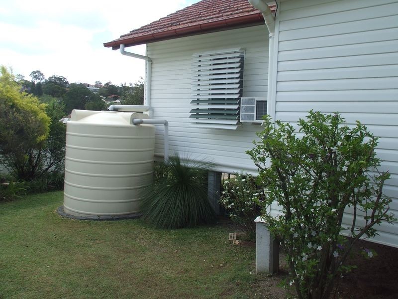 36 Fegen Drive, Moorooka QLD 4105