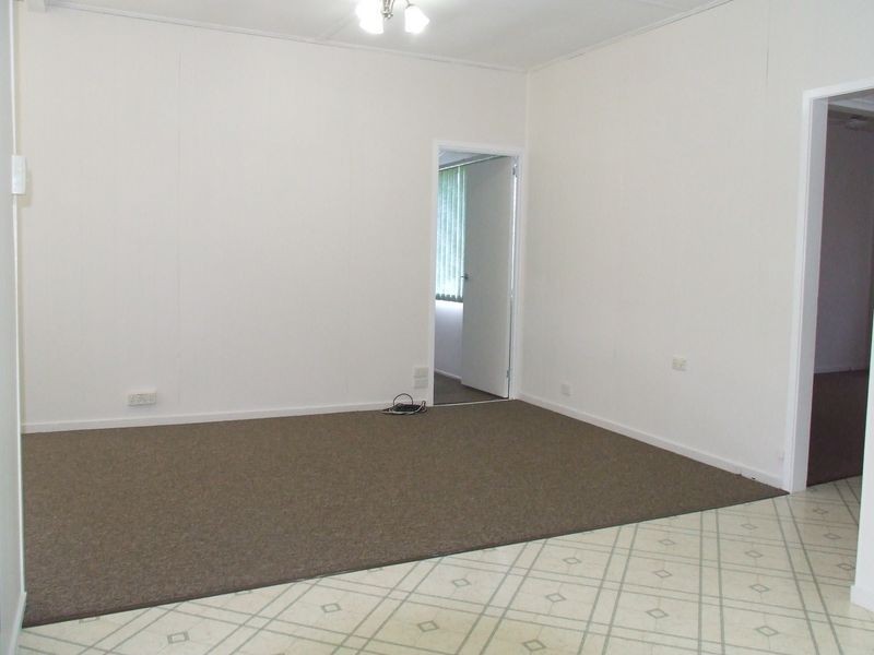 36 Fegen Drive, Moorooka QLD 4105