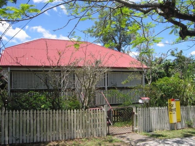 24 Wilkins Street East, Annerley QLD 4103