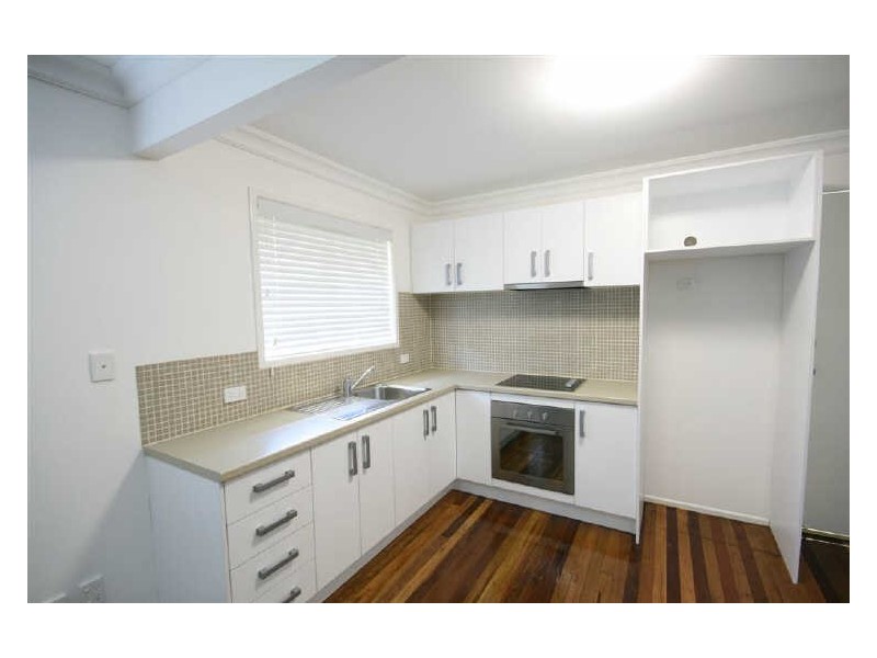 6/7 Woodville Place, Annerley QLD 4103