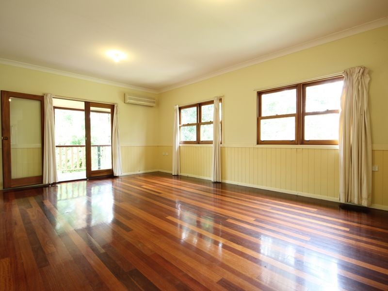 15 Jopp Street, Annerley QLD 4103