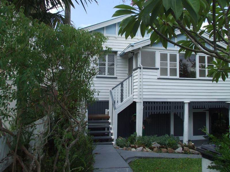 30 Aubigny Street, Annerley QLD 4103