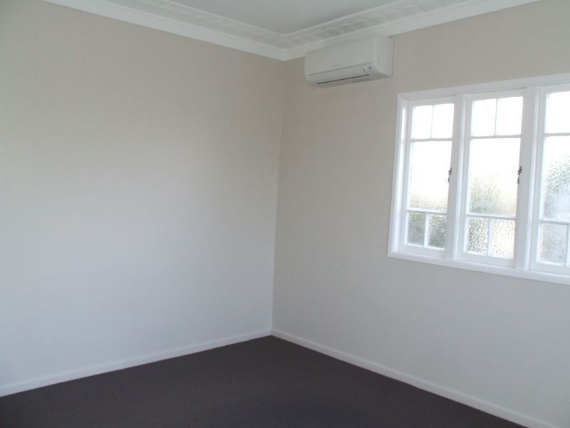 16 Elmes Road, Rocklea QLD 4106