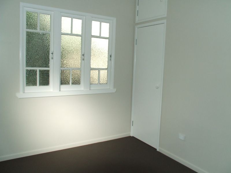 16 Elmes Road, Rocklea QLD 4106