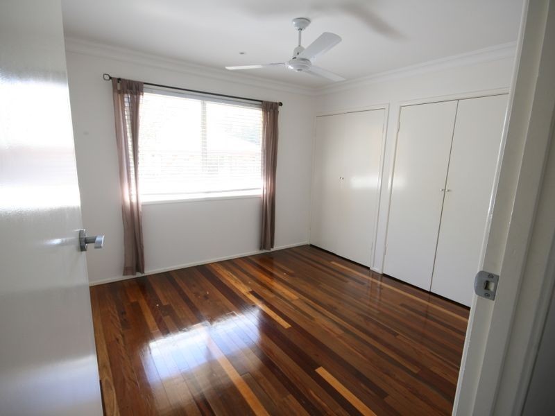 2/7 Woodville Place, Annerley QLD 4103