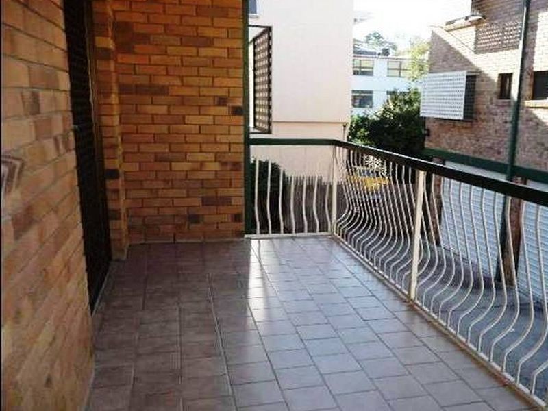 1/27 Ridley Street, Auchenflower QLD 4066