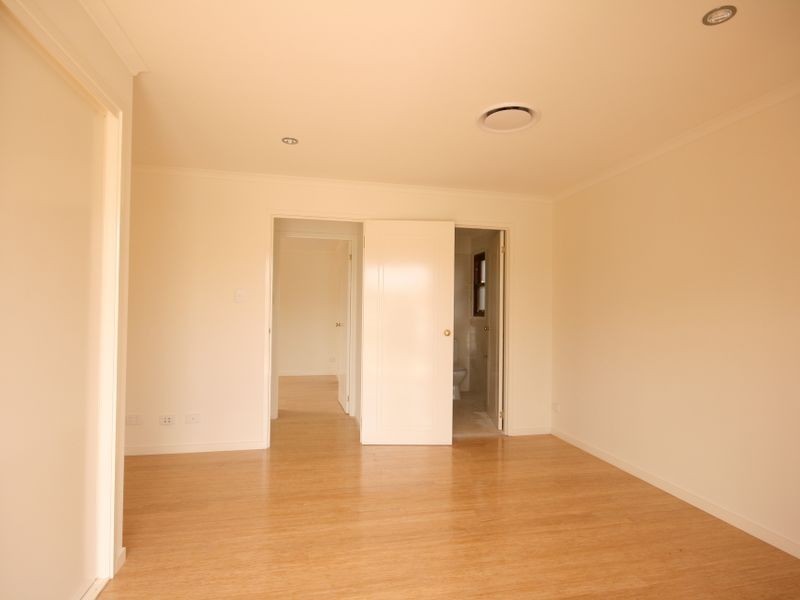 2/11 Wallace Street, Moorooka QLD 4105