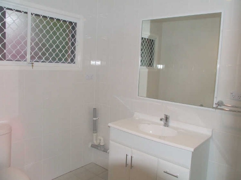 2/83 Chester Road, Annerley QLD 4103