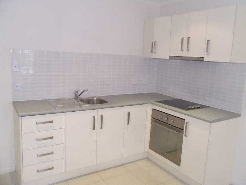 2/83 Chester Road, Annerley QLD 4103