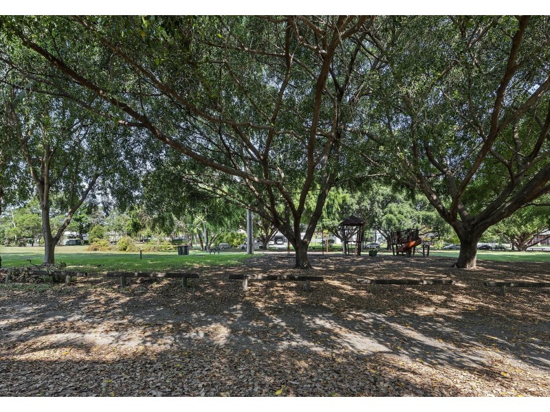 2/164 Fairfield Road, Fairfield QLD 4103