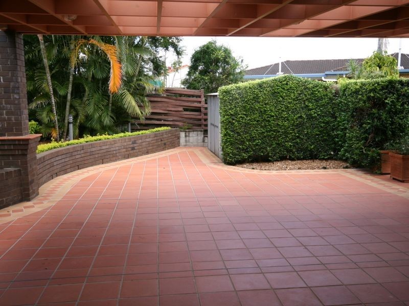 169 Trouts Road, Stafford Heights QLD 4053