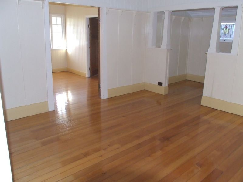 11 Vallely Street, Annerley QLD 4103