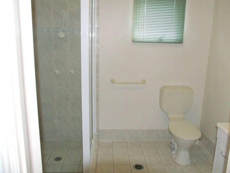 47 Bledisloe Street, Fairfield QLD 4103