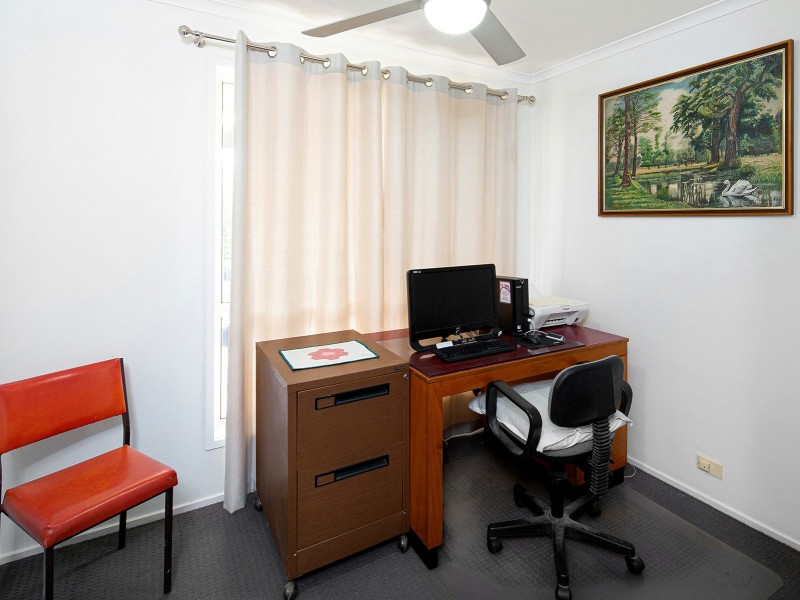 32 Velorum Drive, Kingston QLD 4114