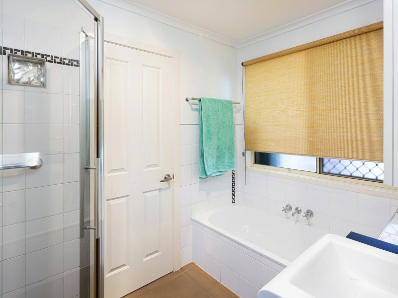 32 Velorum Drive, Kingston QLD 4114