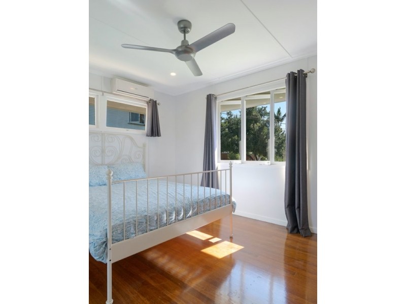 26 Arura Street, Mansfield QLD 4122