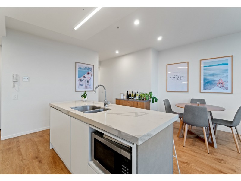 1102/18 Duke Street, Kangaroo Point QLD 4169