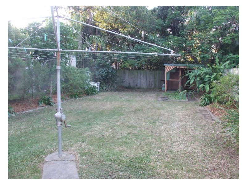 89 Dunellan Street, Greenslopes QLD 4120