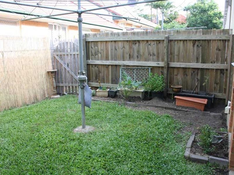 2/72 Chester Road, Annerley QLD 4103