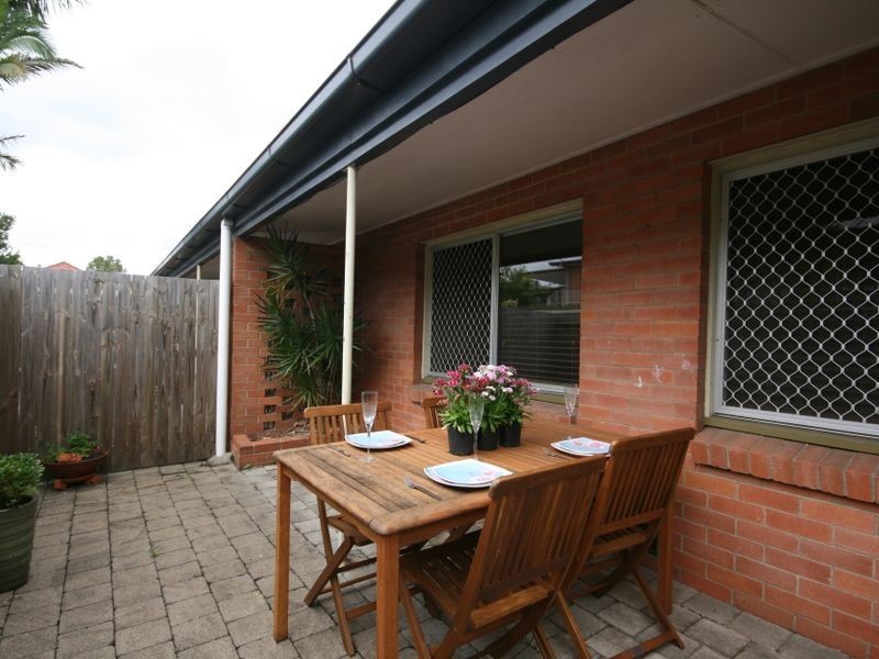 1/11 Crichton Street, Yeerongpilly QLD 4105