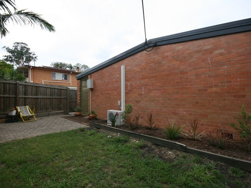 1/11 Crichton Street, Yeerongpilly QLD 4105