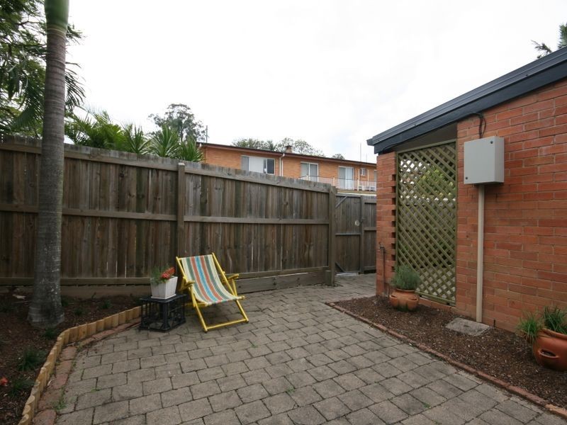 1/11 Crichton Street, Yeerongpilly QLD 4105