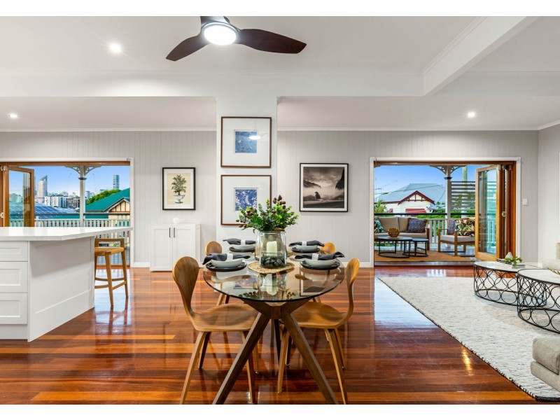 31 Redfern Street, Woolloongabba QLD 4102