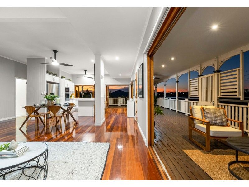 31 Redfern Street, Woolloongabba QLD 4102