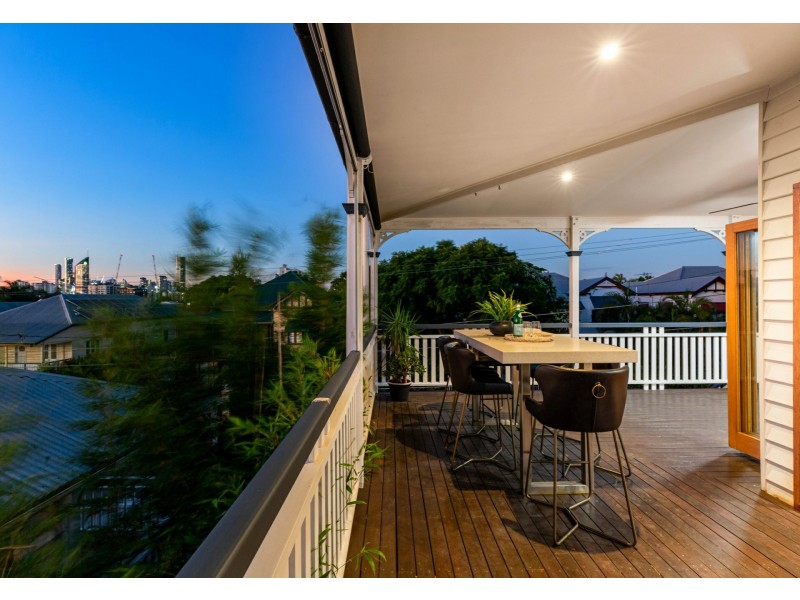 31 Redfern Street, Woolloongabba QLD 4102