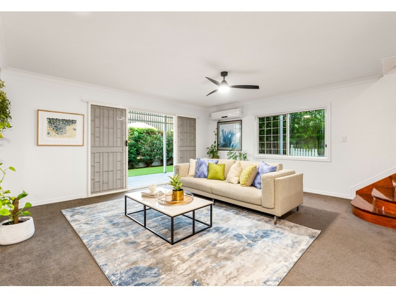 31 Redfern Street, Woolloongabba QLD 4102