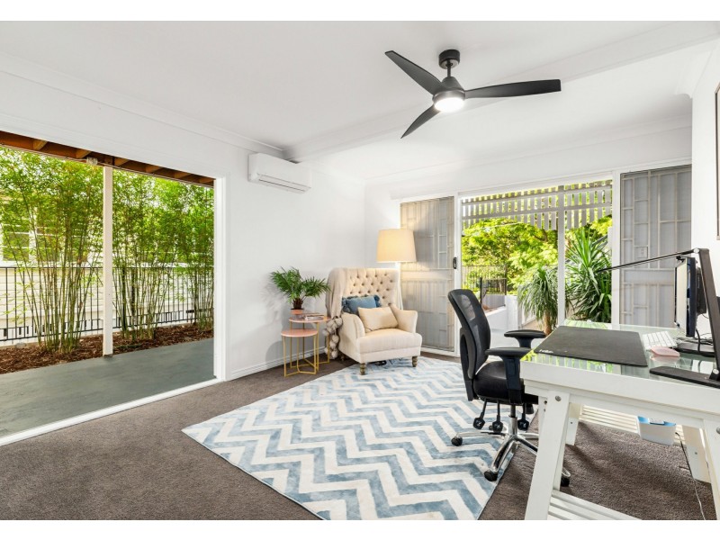 31 Redfern Street, Woolloongabba QLD 4102