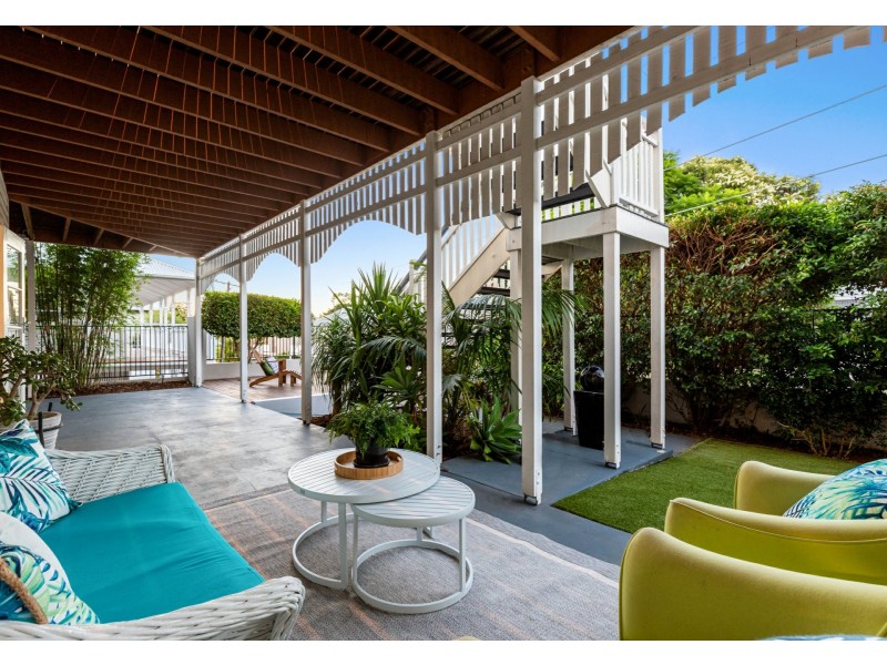 31 Redfern Street, Woolloongabba QLD 4102