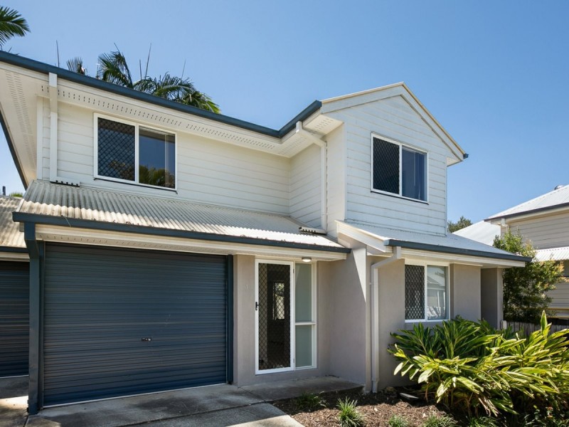 1 & 2/25A Horatio Street, Annerley QLD 4103