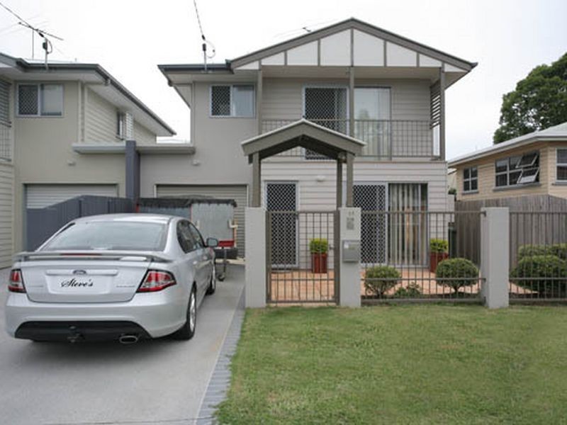 13 Sinclair Street, Moorooka QLD 4105