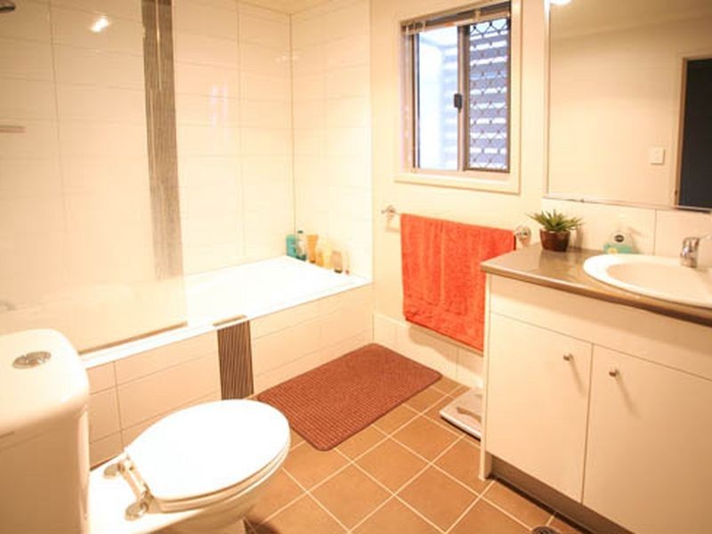 13 Sinclair Street, Moorooka QLD 4105