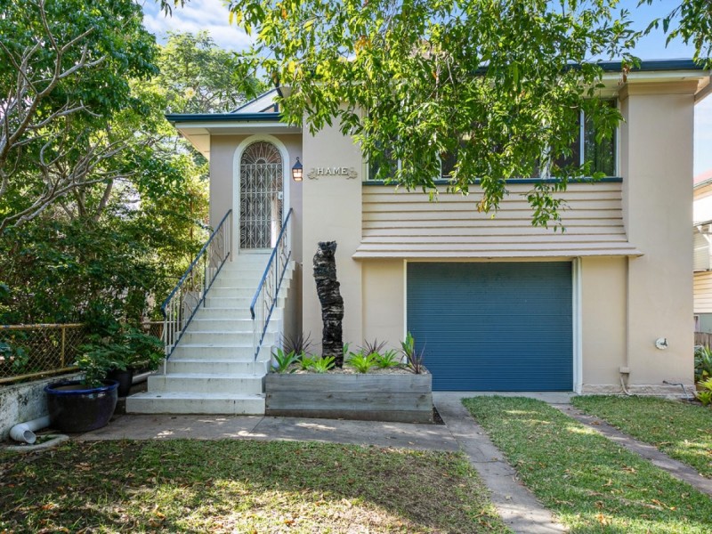 10 Forsyth Street, Fairfield QLD 4103