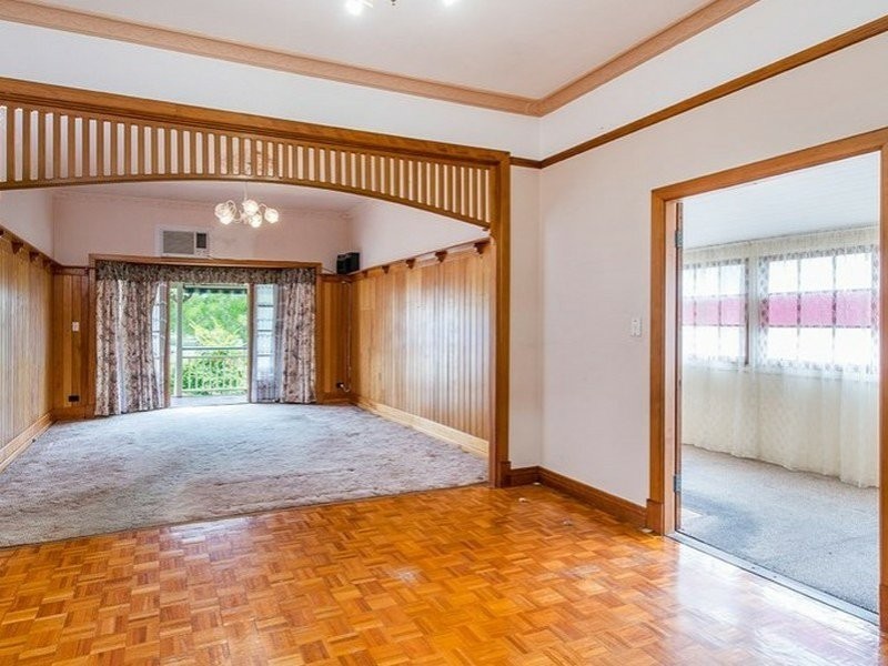 83 Orange Grove Road, Coopers Plains QLD 4108