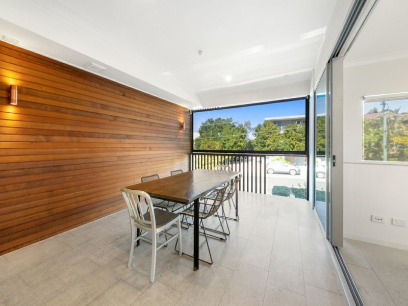 2/41 Days Avenue, Yeronga QLD 4104