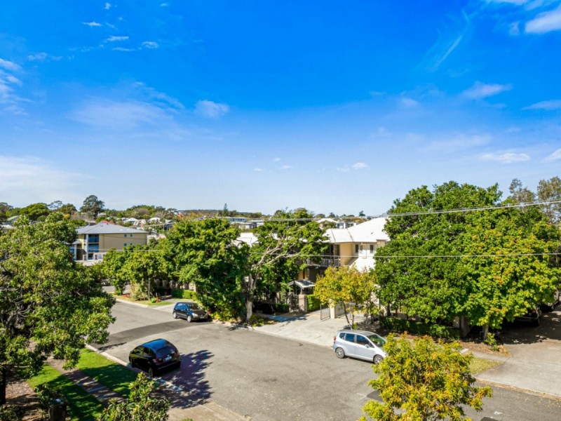 2/41 Days Avenue, Yeronga QLD 4104